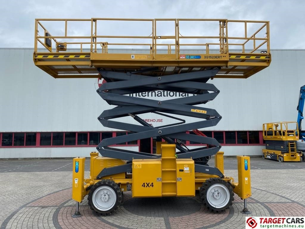 XCMG XG1523ERT Electric 4x4 Scissor Work Lift 1500cm - رافعات مقصية: صور 5 XCMG XG1523ERT Electric 4x4 Scissor Work Lift 1500cm - رافعات مقصية: صور 5