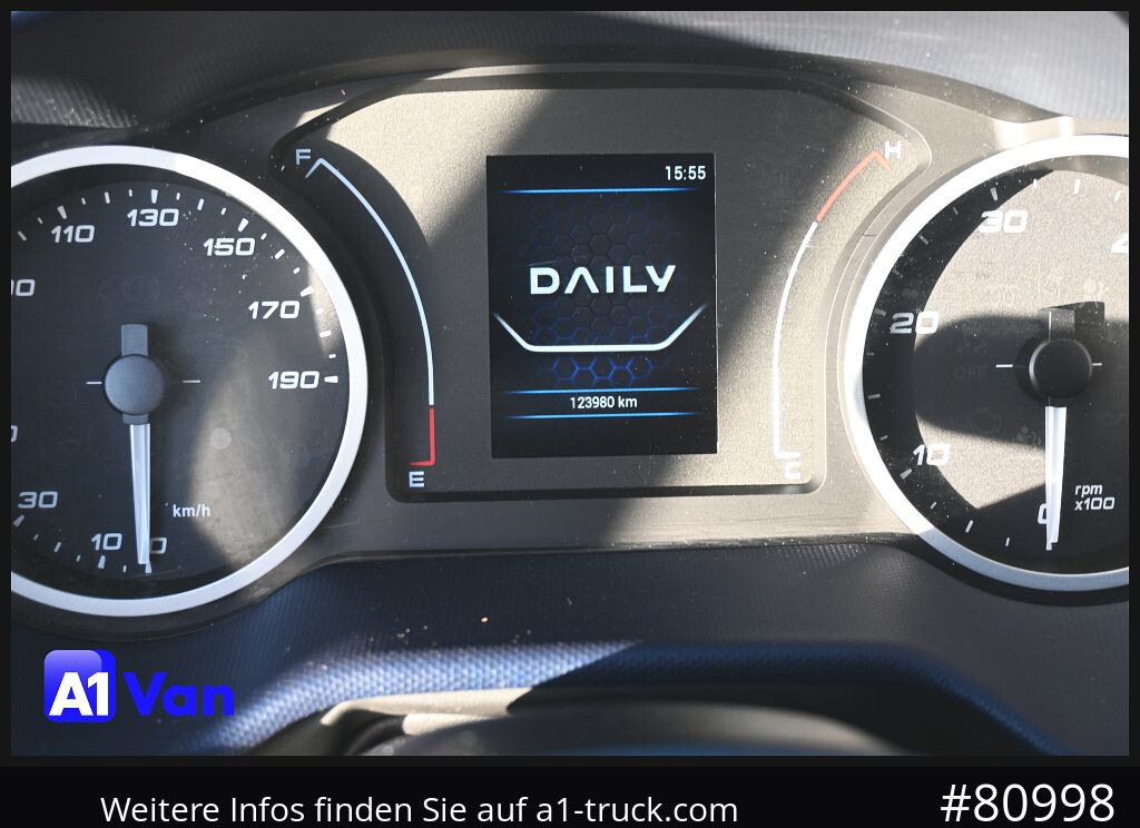 IVECO Daily 72C18 A8V Pritsche/Plane, Tempomat, AHK, Klima - الشاحنات الصغيرة ستائر: صور 5 IVECO Daily 72C18 A8V Pritsche/Plane, Tempomat, AHK, Klima - الشاحنات الصغيرة ستائر: صور 5