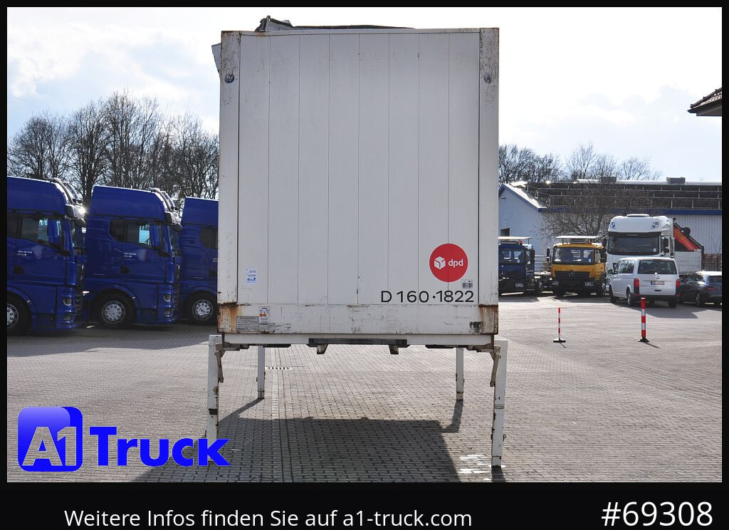 KRONE WB BDF 7,45 Koffer, 2770mm innen, beschädigt - بصندوق مغلق: صور 2 KRONE WB BDF 7,45 Koffer, 2770mm innen, beschädigt - بصندوق مغلق: صور 2