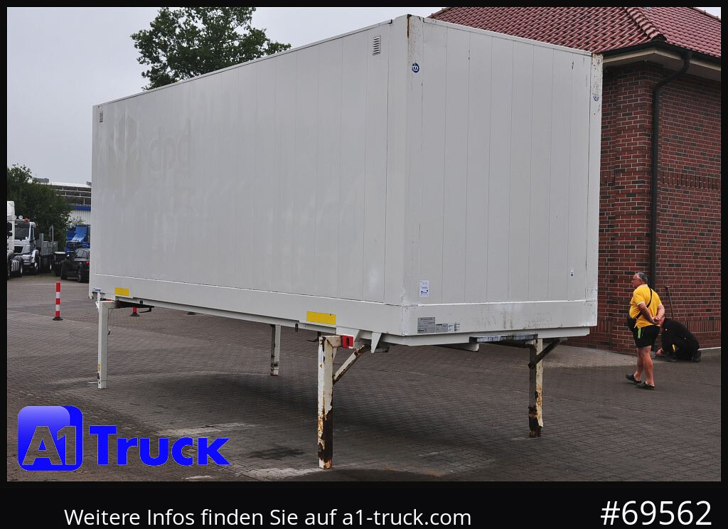KRONE Wechselbrücke BDF 7,45 Koffer, Textil 2750mm innen, 20 x vorhanden - بصندوق مغلق: صور 1 KRONE Wechselbrücke BDF 7,45 Koffer, Textil 2750mm innen, 20 x vorhanden - بصندوق مغلق: صور 1
