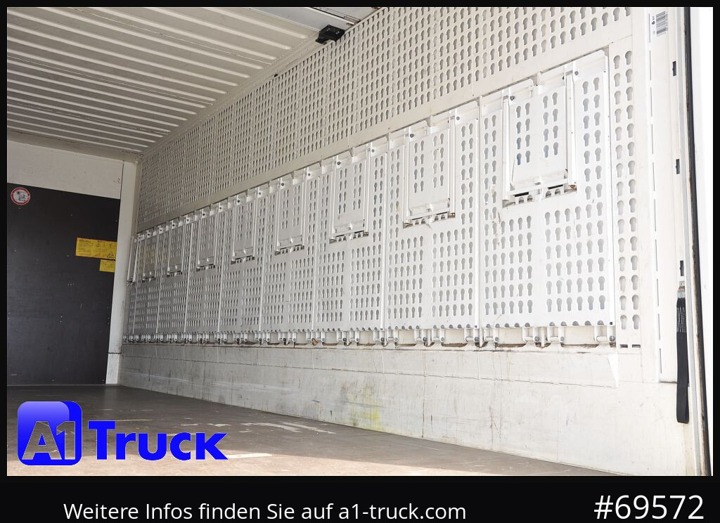 KRONE Wechselbrücke BDF 7,45 Koffer, Textil 2750mm innen, 20 x vorhanden - بصندوق مغلق: صور 2 KRONE Wechselbrücke BDF 7,45 Koffer, Textil 2750mm innen, 20 x vorhanden - بصندوق مغلق: صور 2