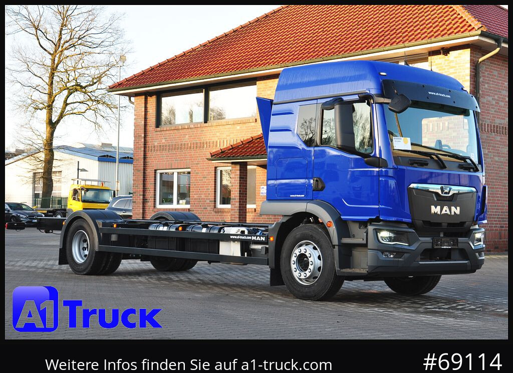 MAN TGM 18,320, Fahrgestell, NEU, Navi, - الشاسيه شاحنة: صور 1 MAN TGM 18,320, Fahrgestell, NEU, Navi, - الشاسيه شاحنة: صور 1