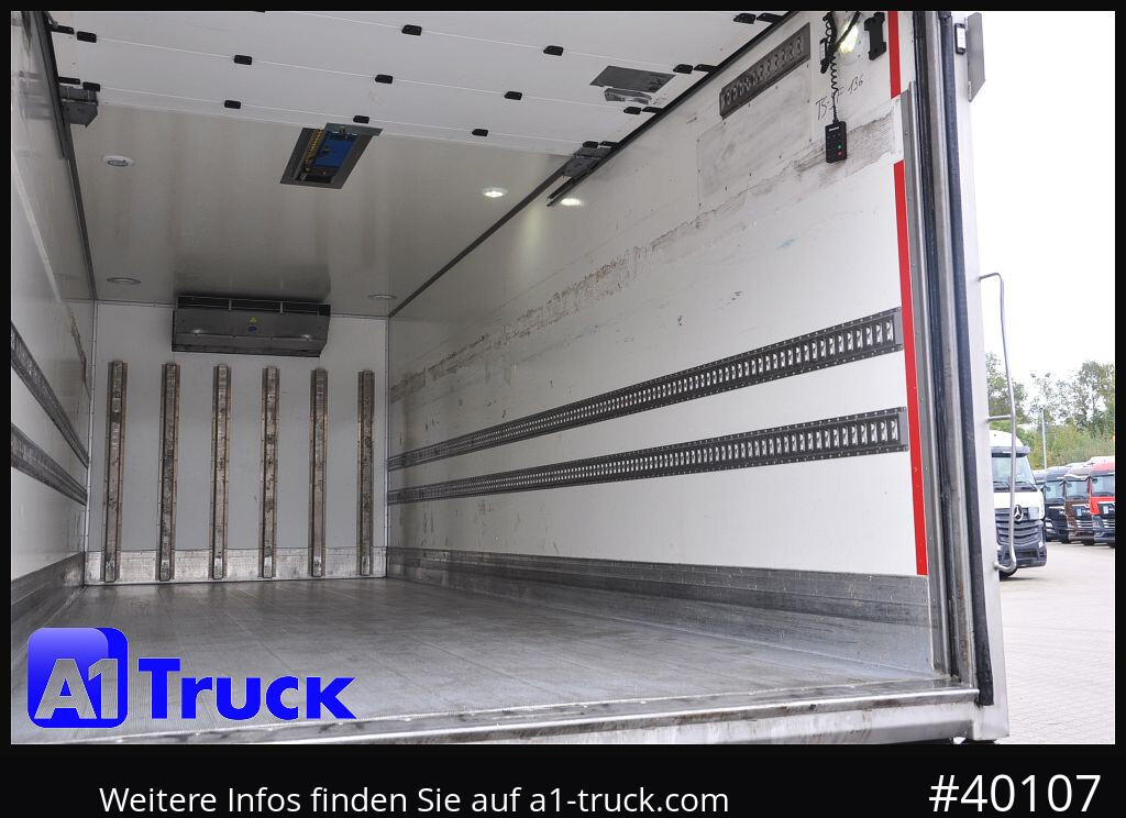 مبردة شاحنة MAN TGS 26.360, Carrier 1150 Rolltor+  LBW, Lift: صور 15