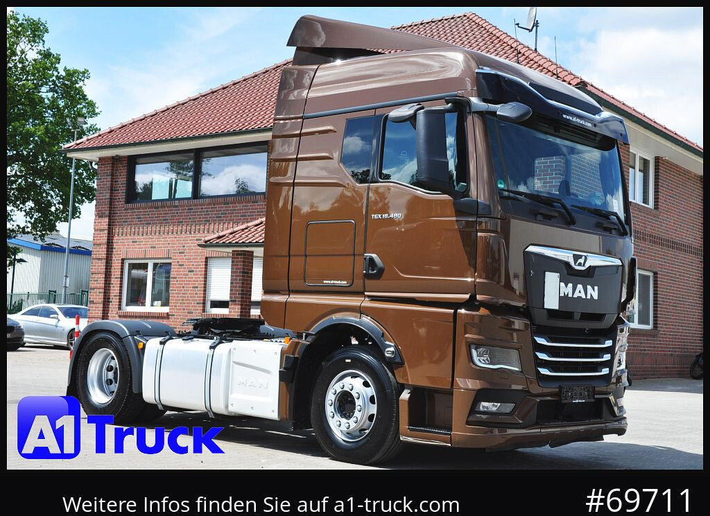 MAN TGX 18,480 BLS Intarder Standklima, Soundsystem - شاحنة جرار: صور 1 MAN TGX 18,480 BLS Intarder Standklima, Soundsystem - شاحنة جرار: صور 1