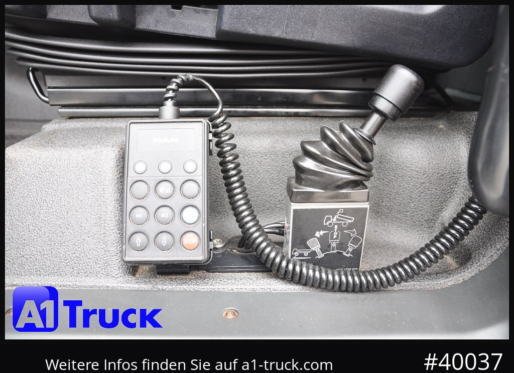 MAN TGX 18,500 XXL Intarder, Hydraulik, - شاحنة جرار: صور 3 MAN TGX 18,500 XXL Intarder, Hydraulik, - شاحنة جرار: صور 3