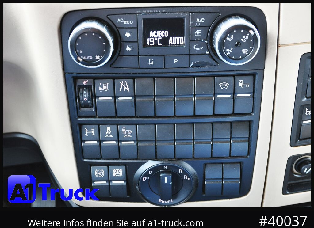 MAN TGX 18,500 XXL Intarder, Hydraulik, - شاحنة جرار: صور 5 MAN TGX 18,500 XXL Intarder, Hydraulik, - شاحنة جرار: صور 5