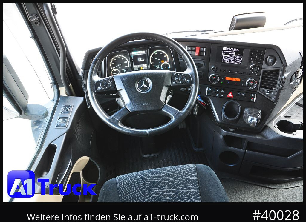 MERCEDES-BENZ 1843 StreamSpace GGVS ADR FL AT - شاحنة جرار: صور 4 MERCEDES-BENZ 1843 StreamSpace GGVS ADR FL AT - شاحنة جرار: صور 4