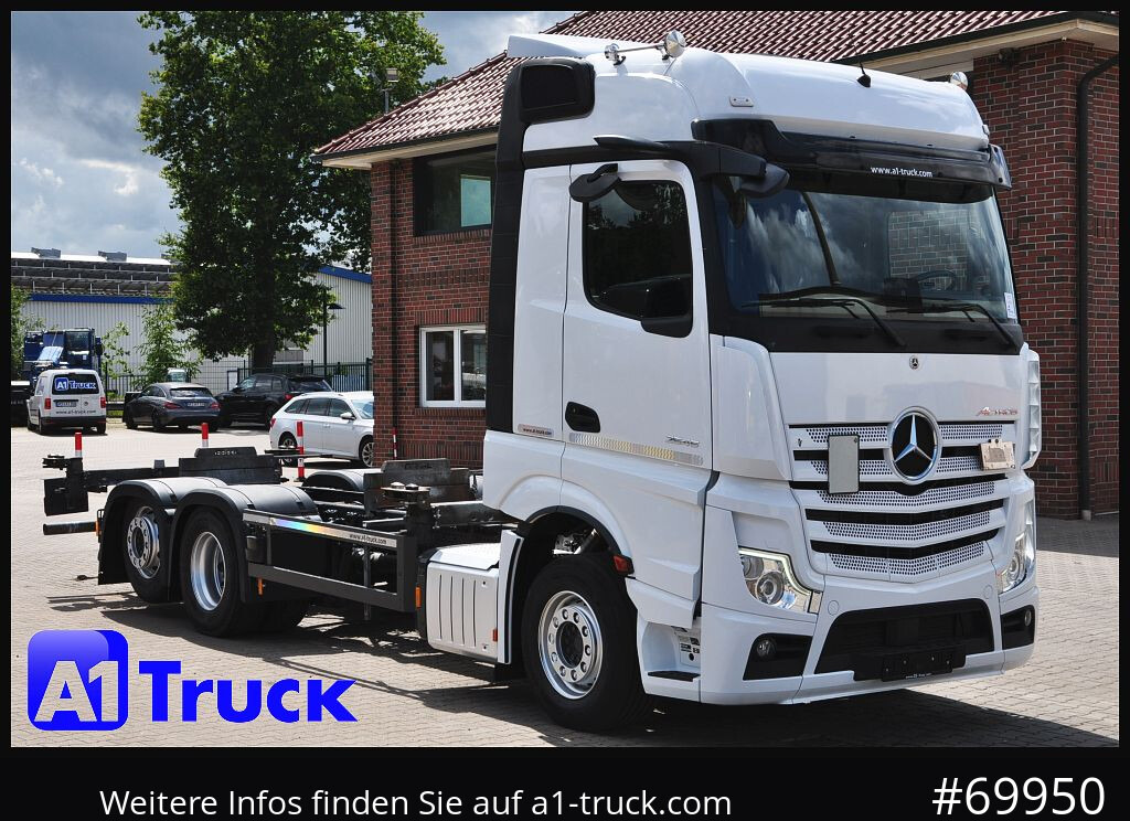 MERCEDES-BENZ 2545, Multi BDF, 7.45-7.82 2 AHK - شاحنات الحاويات/ جسم علوي قابل للتغيير شاحنة: صور 1 MERCEDES-BENZ 2545, Multi BDF, 7.45-7.82 2 AHK - شاحنات الحاويات/ جسم علوي قابل للتغيير شاحنة: صور 1
