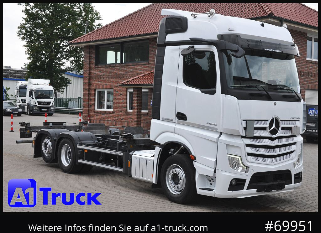 MERCEDES-BENZ 2545, Multi BDF, Wechsler, 7.45-7.82, MIDI, LIftachse - شاحنات الحاويات/ جسم علوي قابل للتغيير شاحنة: صور 1 MERCEDES-BENZ 2545, Multi BDF, Wechsler, 7.45-7.82, MIDI, LIftachse - شاحنات الحاويات/ جسم علوي قابل للتغيير شاحنة: صور 1