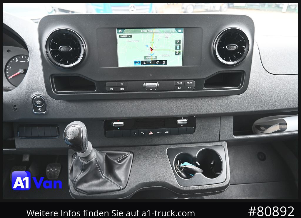 MERCEDES-BENZ Sprinter 317 CDI Fahrgestell, NEU, Klima, Tempomat, 3-Sitzer - الشاسيه شاحنة: صور 3 MERCEDES-BENZ Sprinter 317 CDI Fahrgestell, NEU, Klima, Tempomat, 3-Sitzer - الشاسيه شاحنة: صور 3