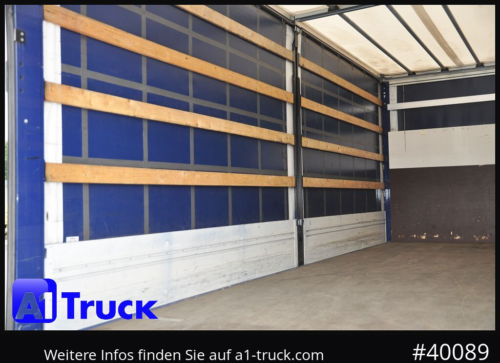RENAULT D 240, 4x2, Ladebordwand, LBW, guter Zustand - شاحنة ستارة: صور 2 RENAULT D 240, 4x2, Ladebordwand, LBW, guter Zustand - شاحنة ستارة: صور 2