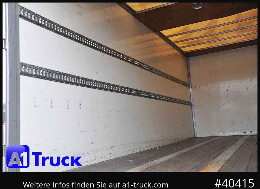 SOMMER Koffer 7,15, Plywood, silber, 2710mm Innenhöhe - بصندوق مغلق: صور 4 SOMMER Koffer 7,15, Plywood, silber, 2710mm Innenhöhe - بصندوق مغلق: صور 4