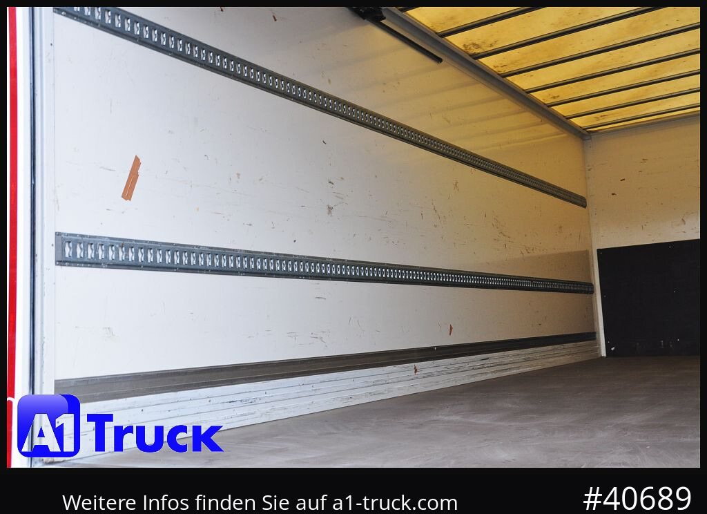 SPIER WB Koffer, 7,45, guter Zustand, verzinkt, Rolltor - بصندوق مغلق: صور 3 SPIER WB Koffer, 7,45, guter Zustand, verzinkt, Rolltor - بصندوق مغلق: صور 3