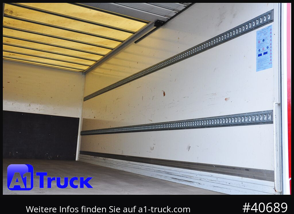 SPIER WB Koffer, 7,45, guter Zustand, verzinkt, Rolltor - بصندوق مغلق: صور 4 SPIER WB Koffer, 7,45, guter Zustand, verzinkt, Rolltor - بصندوق مغلق: صور 4