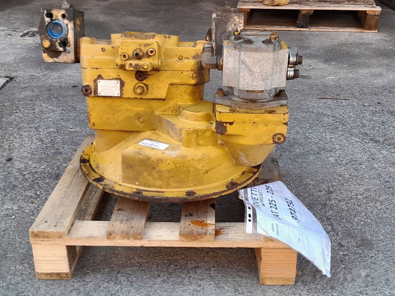 (9T4732) CATERPILLAR 225 76U01430 - مضخة هيدروليكية - حفارة: صور 2 (9T4732) CATERPILLAR 225 76U01430 - مضخة هيدروليكية - حفارة: صور 2