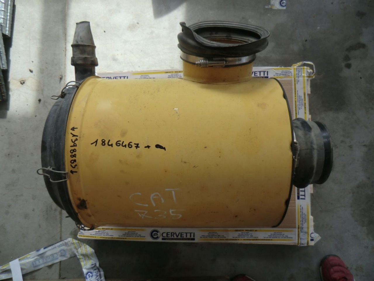 Caterpillar 735 Contenitore del filtro dell aria completo - فلتر الهواء - آلات البناء: صور 5 Caterpillar 735 Contenitore del filtro dell aria completo - فلتر الهواء - آلات البناء: صور 5
