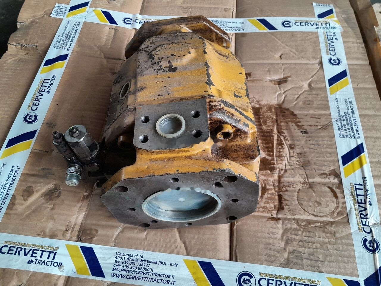 Caterpillar LCS00315 Caterpillar 963D - محرك هيدروليكي - اللودر المجنزر: صور 5 Caterpillar LCS00315 Caterpillar 963D - محرك هيدروليكي - اللودر المجنزر: صور 5