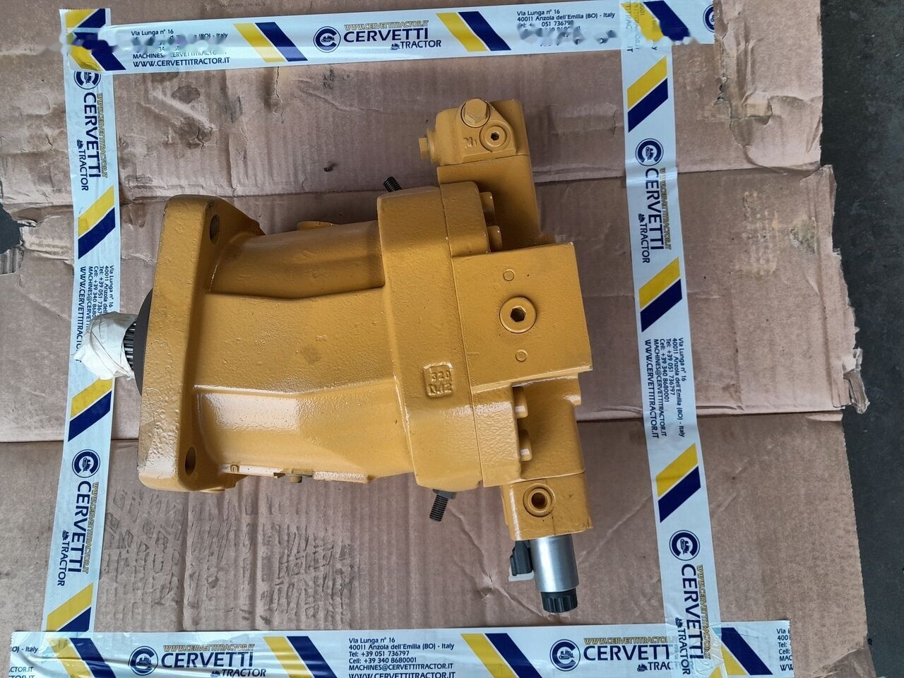 DRIVE MOTOR GP (2436645) CATERPILLAR 963D LCS00315 - محرك هيدروليكي - بلدوزر: صور 1 DRIVE MOTOR GP (2436645) CATERPILLAR 963D LCS00315 - محرك هيدروليكي - بلدوزر: صور 1