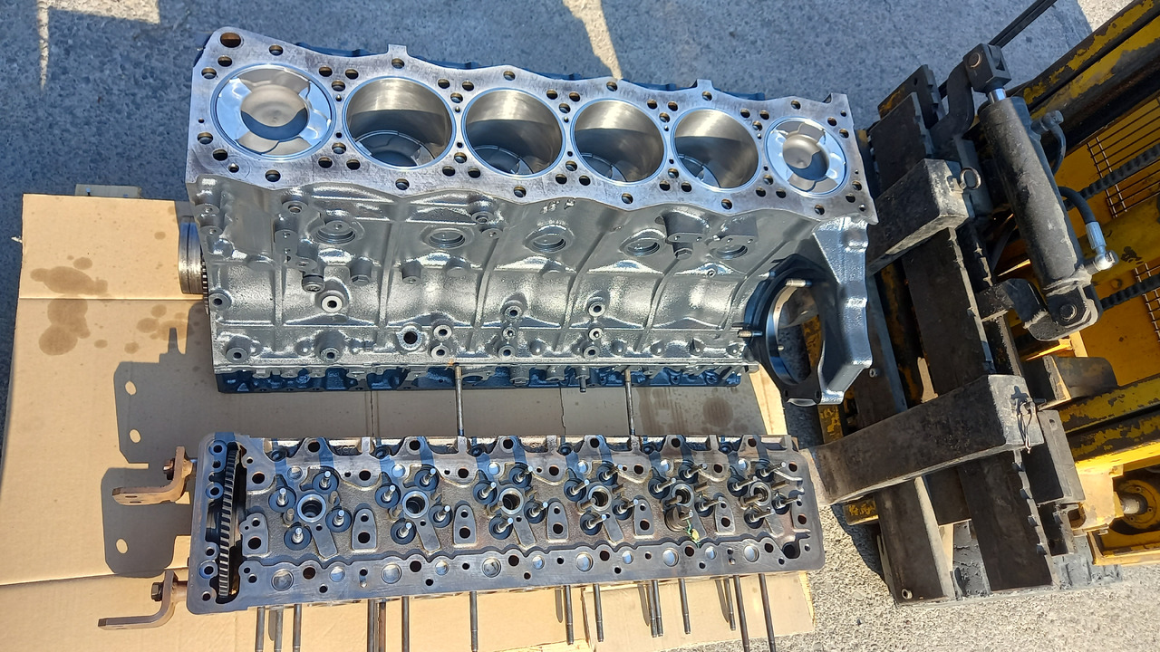 ISUZU 6UZ1 Long Block revisionato composto da monoblocco , albero motore, testa. - المحرك - آلات البناء: صور 3 ISUZU 6UZ1 Long Block revisionato composto da monoblocco , albero motore, testa. - المحرك - آلات البناء: صور 3