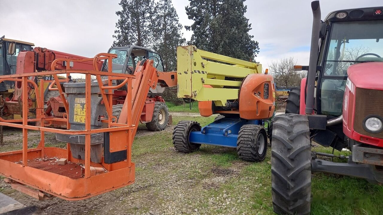 JLG 450AJ - رافعات سلة مفصلية: صور 2 JLG 450AJ - رافعات سلة مفصلية: صور 2