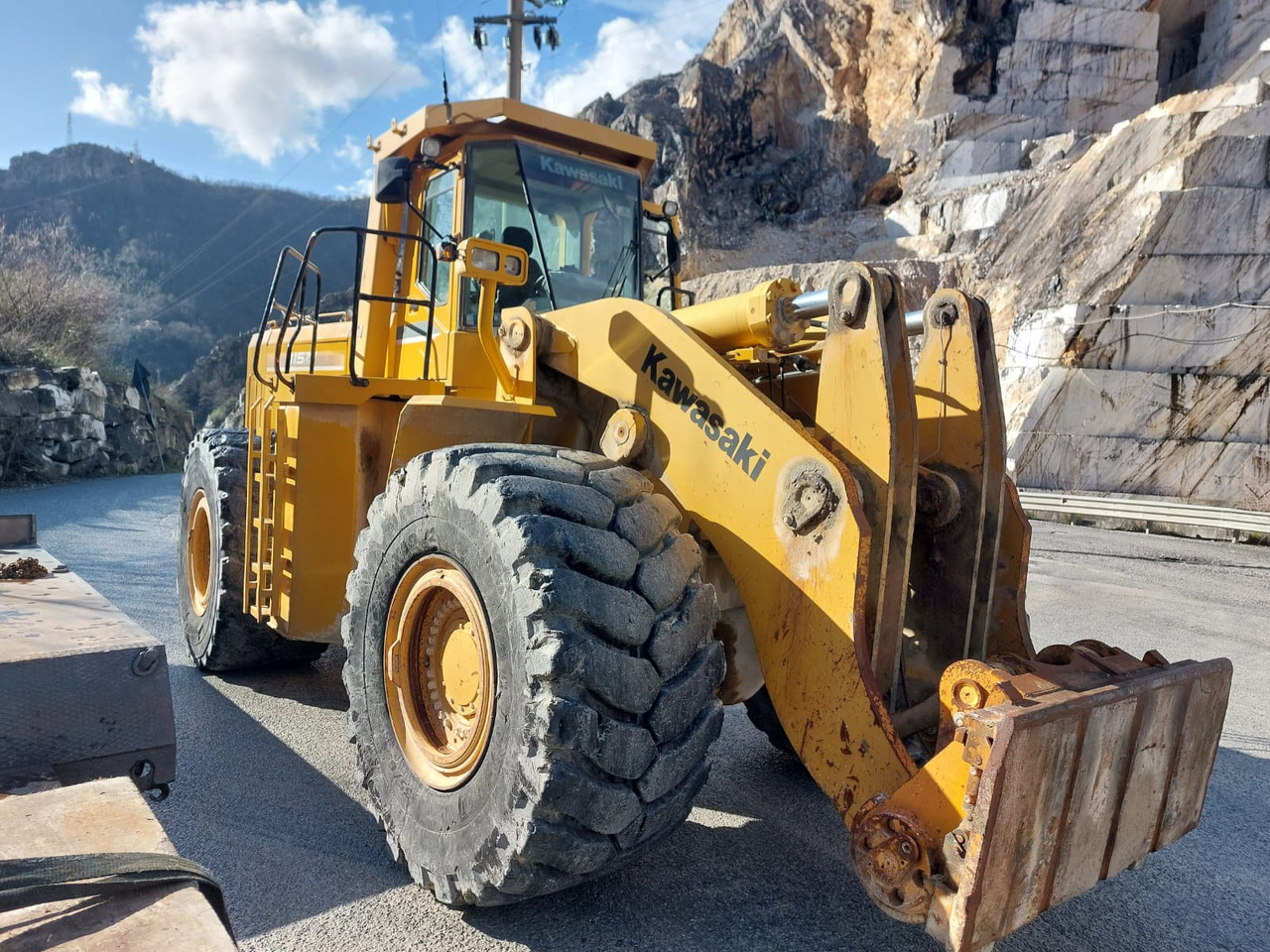 KAWASAKI 115ZV-2 - اللودر بعجل: صور 5 KAWASAKI 115ZV-2 - اللودر بعجل: صور 5