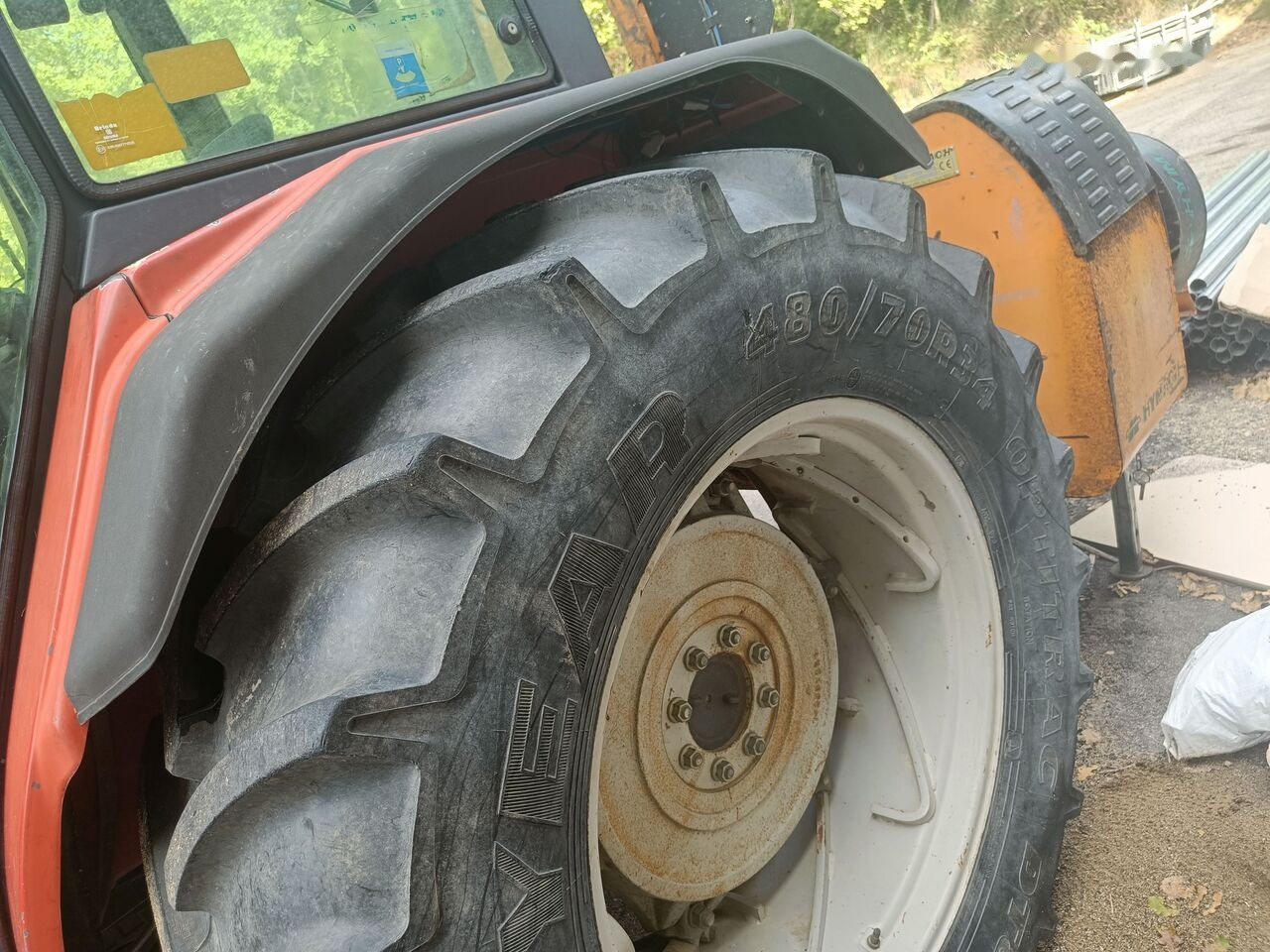 Massey Ferguson 383 - جرار: صور 4 Massey Ferguson 383 - جرار: صور 4