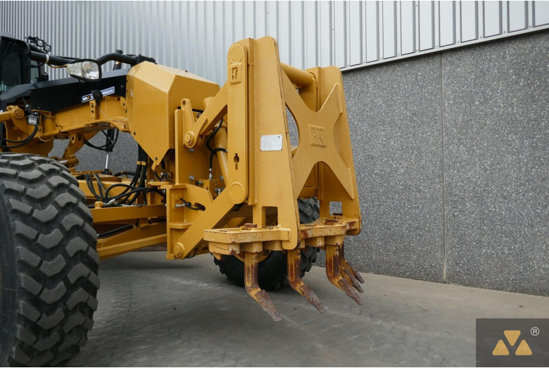 آلة تسوية الأرض Caterpillar 120M2: صور 9