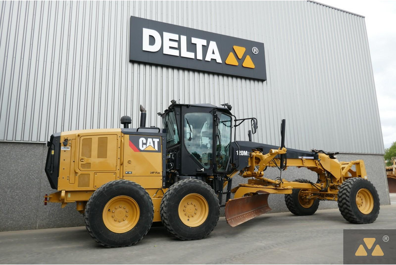 آلة تسوية الأرض Caterpillar 120M2: صور 5