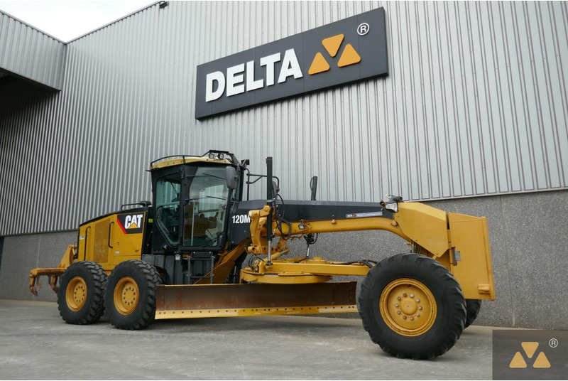 Caterpillar 120M - آلة تسوية الأرض: صور 3 Caterpillar 120M - آلة تسوية الأرض: صور 3