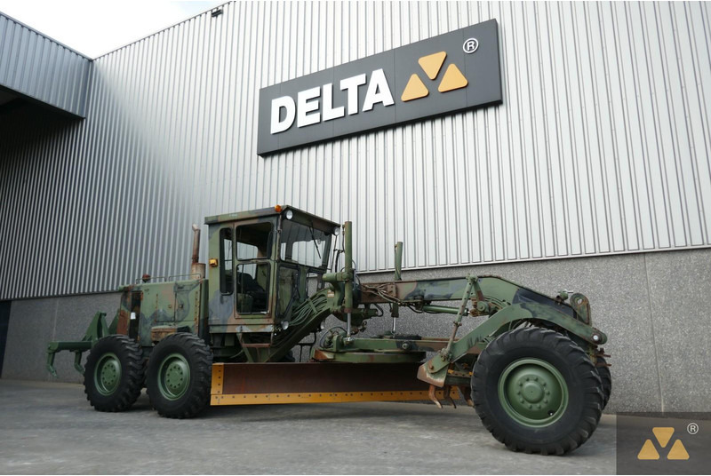 Caterpillar 130G Ex- - آلة تسوية الأرض: صور 3 Caterpillar 130G Ex- - آلة تسوية الأرض: صور 3