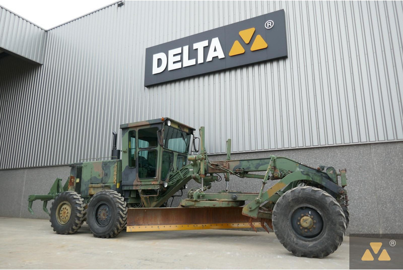 Caterpillar 130G Ex- - آلة تسوية الأرض: صور 3 Caterpillar 130G Ex- - آلة تسوية الأرض: صور 3