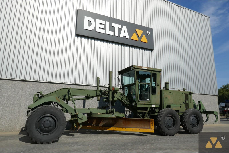 Caterpillar 130G Ex- - آلة تسوية الأرض: صور 4 Caterpillar 130G Ex- - آلة تسوية الأرض: صور 4