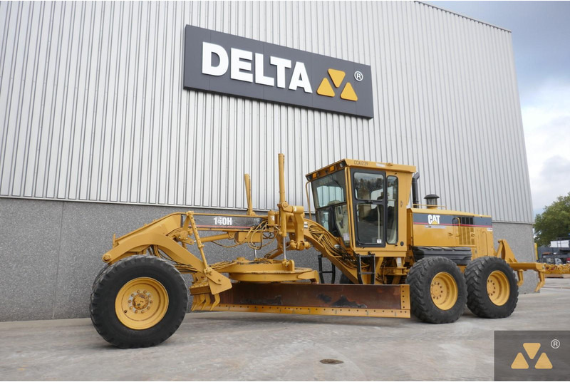 Caterpillar 140H - آلة تسوية الأرض: صور 4 Caterpillar 140H - آلة تسوية الأرض: صور 4