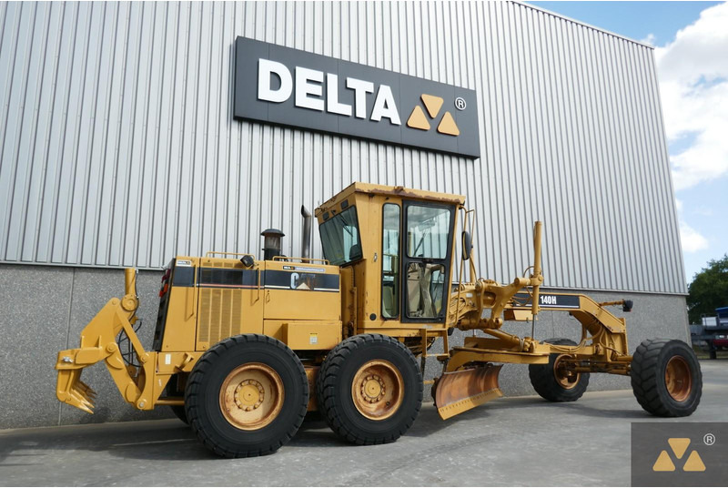 Caterpillar 140H - آلة تسوية الأرض: صور 5 Caterpillar 140H - آلة تسوية الأرض: صور 5