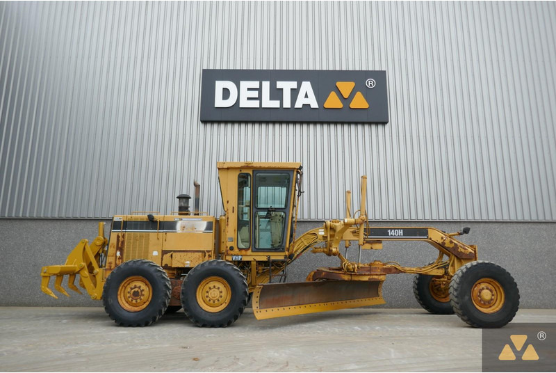 Caterpillar 140H - آلة تسوية الأرض: صور 2 Caterpillar 140H - آلة تسوية الأرض: صور 2