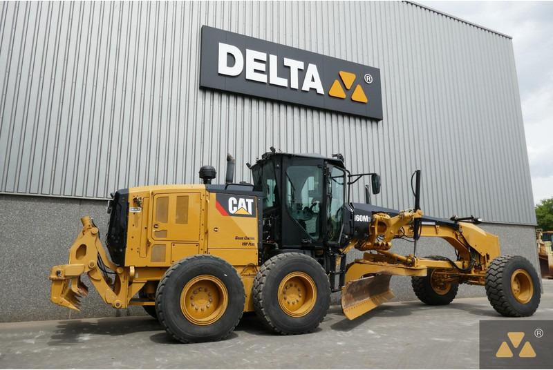 Caterpillar 160M3 - آلة تسوية الأرض: صور 5 Caterpillar 160M3 - آلة تسوية الأرض: صور 5
