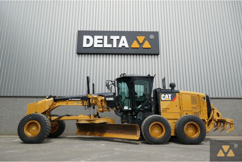 Caterpillar 160M3 - آلة تسوية الأرض: صور 1 Caterpillar 160M3 - آلة تسوية الأرض: صور 1