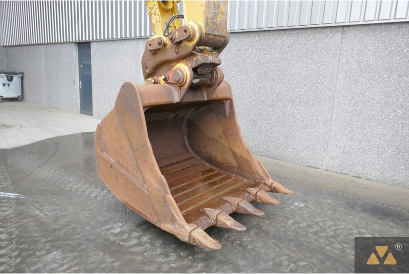 حفارات زحافة Caterpillar 336EL: صور 6