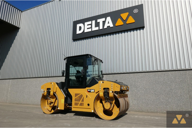 Caterpillar CB10 - مدحلة: صور 3 Caterpillar CB10 - مدحلة: صور 3