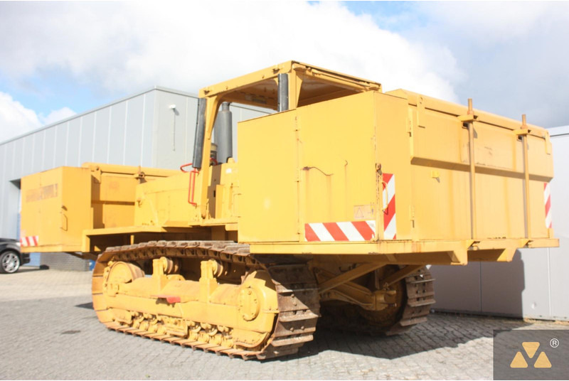 شاحنة Caterpillar D6E Fuel tanker: صور 8