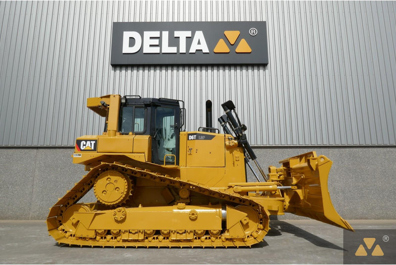 Caterpillar D6T LGP - بلدوزر: صور 2 Caterpillar D6T LGP - بلدوزر: صور 2