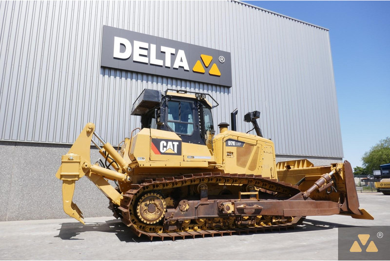 Caterpillar D7E LGP - بلدوزر: صور 5 Caterpillar D7E LGP - بلدوزر: صور 5