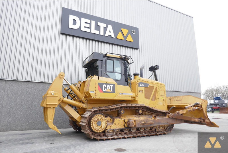 Caterpillar D7E - بلدوزر: صور 5 Caterpillar D7E - بلدوزر: صور 5