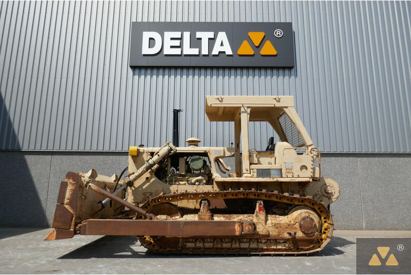 Caterpillar D7G Ex-army - بلدوزر: صور 1 Caterpillar D7G Ex-army - بلدوزر: صور 1
