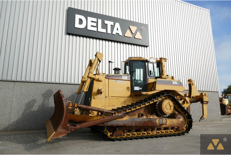 Caterpillar D7R XR Series II - بلدوزر: صور 4 Caterpillar D7R XR Series II - بلدوزر: صور 4