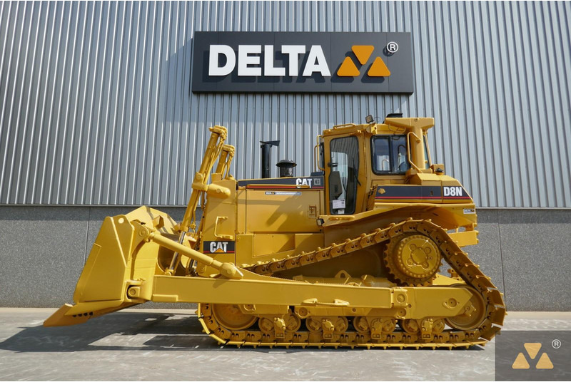 Caterpillar D8N - بلدوزر: صور 1 Caterpillar D8N - بلدوزر: صور 1