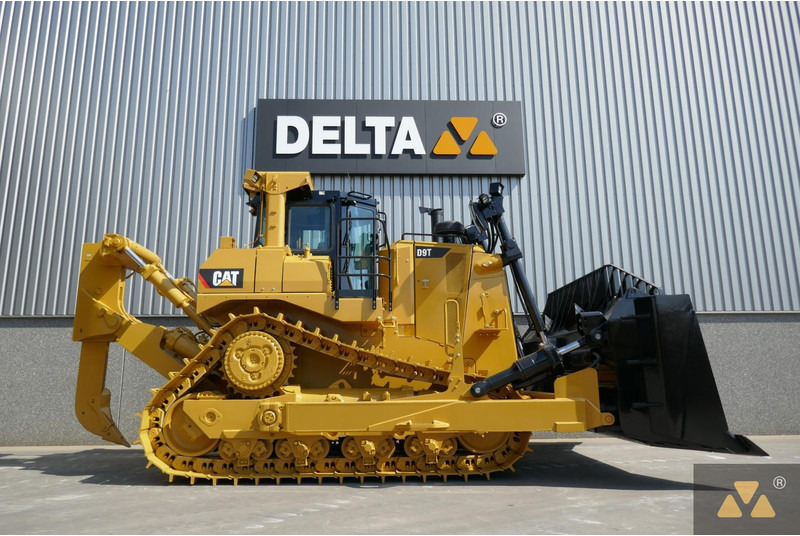 Caterpillar D9T - بلدوزر: صور 2 Caterpillar D9T - بلدوزر: صور 2