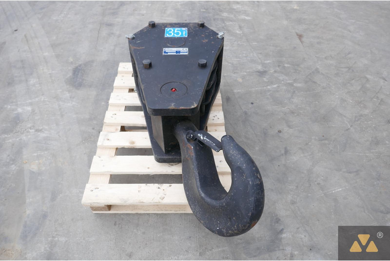 EPE Hookblock 35T - مجنزرة لمد الأنابيب: صور 5 EPE Hookblock 35T - مجنزرة لمد الأنابيب: صور 5