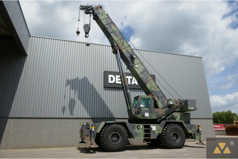 Grove RT875 Ex- - رافعة الطرق الوعرة: صور 4 Grove RT875 Ex- - رافعة الطرق الوعرة: صور 4