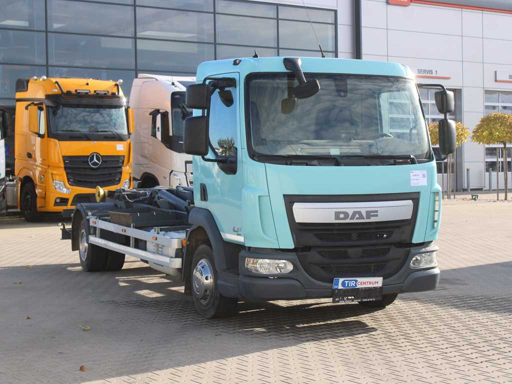 DAF LF 180 FA, EURO 6, HOOK LOADER CONTAINER - شاحنة ذات الخطاف: صور 3 DAF LF 180 FA, EURO 6, HOOK LOADER CONTAINER - شاحنة ذات الخطاف: صور 3